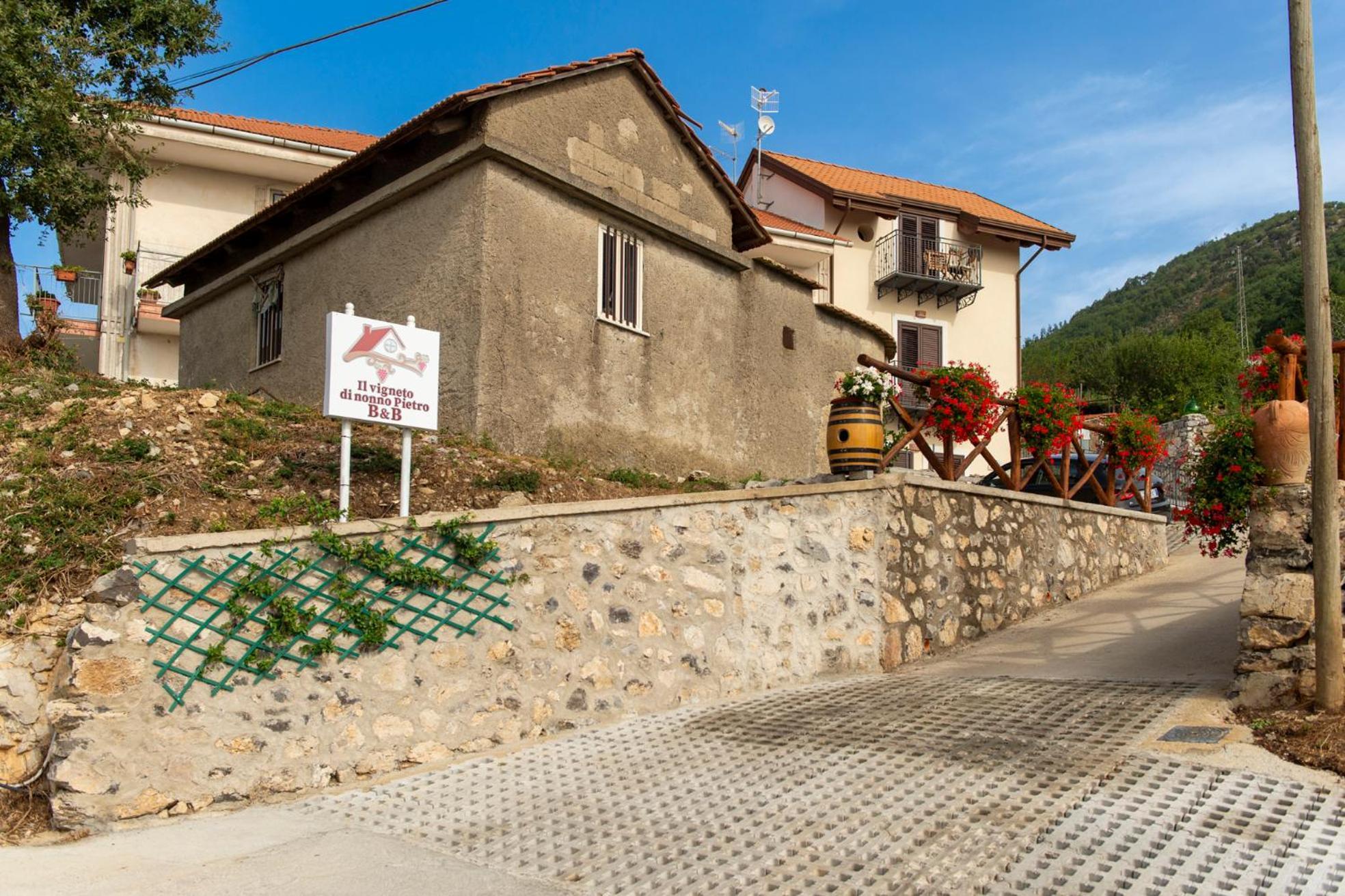 مبيت وإفطار أَجيرولا Il Vigneto Di Nonno Pietro المظهر الخارجي الصورة